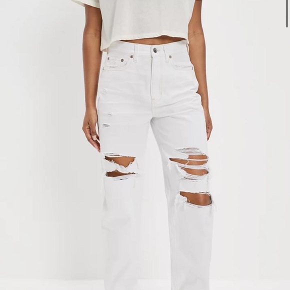 NWT American Eagle Highest Rise Baggy Straight destroyed Jeans - White - Size 00 - Picture 1 of 16